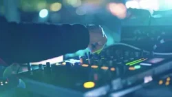 Vietati giochi pirotecnici nei locali, a Castiglion Fiorentino il sindaco firma l'ordinanza Vietati giochi pirotecnici nei locali, a Castiglion Fiorentino il sindaco firma l'ordinanza