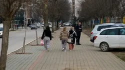 Detaje rreth aksionit të Policisë për gjoba ndaj veturave të parkuara në vende të ndaluara