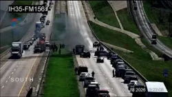 Southbound lanes of I-35 near Denton reopen after 3-vehicle fire