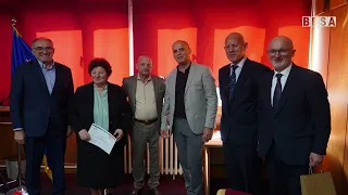 Komuna e Prizrenit nderon me mirënjohje  mjekët e pensionuar për kontributin e tyre  të madh