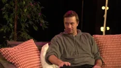 Naked Warm Up #15: Zavázali mi hadičky, říká komik Tomáš Plhoň o vasektomii