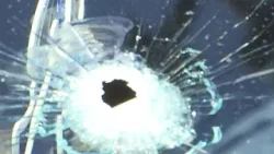 Семья из Мемфиса вспоминает ужасающий момент, когда вторжение в дом переросло в перестрелку.