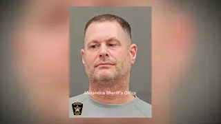 Former CIA officer found with more than $40 million in gold bars working on a plea deal