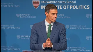 Los estudiantes le preguntan a Sánchez por Begoña, David, el fiscal, Pegasus, ZP y Venezuela