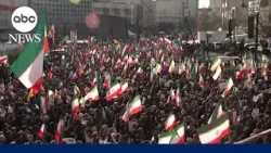 Iranians remain defiant amid darkness, protesting for the end of the Iranian regime Iranians remain defiant amid darkness, protesting for the end of the Iranian regime