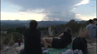 Els núvols frustren l'observació de l'eclipsi a Girona