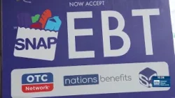 В Вайалуа и Халейве будет произведена автоматическая замена карт SNAP; в других районах срок дейс... В Вайалуа и Халейве будет произведена автоматическая замена карт SNAP; в других районах срок дейс...