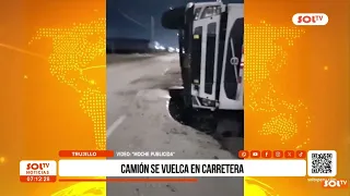 Trujillo dump truck overturns on highway