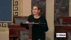 Сенаторы Берни Морено (республиканец от штата Огайо) и Элисса Слоткин (демократ от штата Мичиган)... Сенаторы Берни Морено (республиканец от штата Огайо) и Элисса Слоткин (демократ от штата Мичиган)...