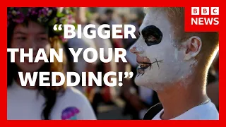 Inside the Polish festival where 19-year-olds take over their town | BBC News