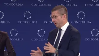Мицкоски од Њујорк: ЕУ-интеграцијата е за реформа на институциите, а не за промена на идентитетот