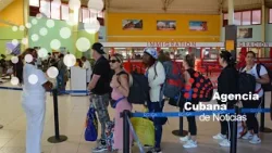 Arribó a Camagüey primer vuelo con cubanos varados en Haití