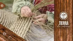 Tierra de sabores | Las sombrillas de esparto de Jódar que protegen del sol en las playas malagueñas