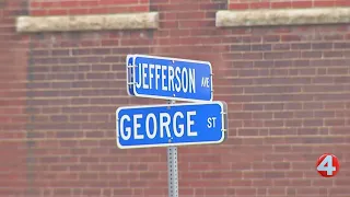 2 teens dead after stolen vehicle crash