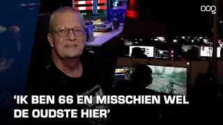 Jong en oud achter de computer tijdens LAN-party