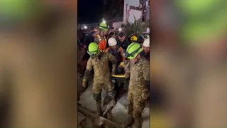 Watch as teams rescue survivors days after deadly earthquakes in Venezuela