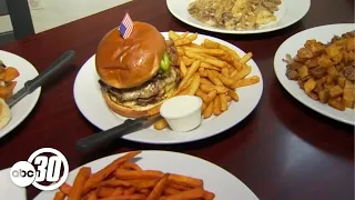 Scotts Diner dishes up breakfast, burgers and more in Merced
