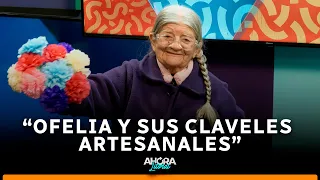 🌸 Ofelia visits us! The 87-year-old grandma who charms everyone with her paper flowers 💐