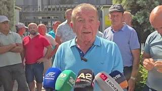 Klan News - Banorët në protestë: Bankers nuk na jep qiranë e tokës