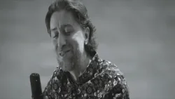 El poeta español Luis Felipe Comendador está de visita en Medellín