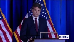 Джо Кент: «Я не буду с чистой совестью отправлять молодых мужчин и женщин на смерть на чужбине». Джо Кент: «Я не буду с чистой совестью отправлять молодых мужчин и женщин на смерть на чужбине».