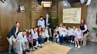 Students from schools 23 and 18 toured El Eco