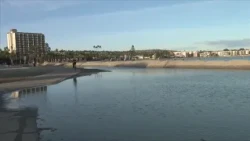 Coastal flood warning hits San Diego as high tides send bay water into Mission Beach yards