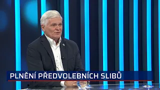 Ekonomika neporoste? Tak podejte demisi, navrhl Tlustý vládě. Zadlužování označil za šílenství