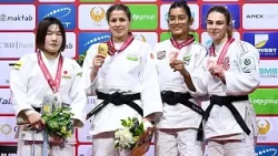 Oro local brilla en el Día 1 en Tasken