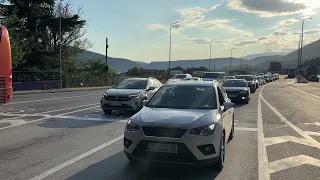 Fluks në Morinë/ Numër i madh i shtetasve nga Kosova në drejtim të Shqipërisë | ABC News Albania