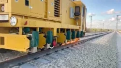 Así es el mantenimiento de las vías de tren para detectar y reparar microrroturas