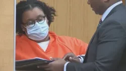 Teacher accused of sending explicit pictures to student released on bond