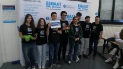 L’equip Igualadasat guanya la final catalana del CanSat