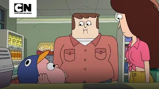 Trapped in a Snack Bar | Clarence the Optimist | Cartoon Network