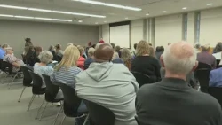 Voters crowd ACPL for FWCS Board of Trustees public forum