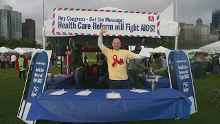 John Peller leads final AIDS Run & Walk before leaving AIDS Foundation of Chicago after 21 years