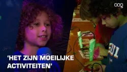 Kinderen knutselen met robots en tekenen met licht in Forum Groningen