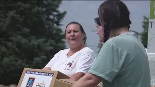 Northwest Indiana food banks overwhelmed as power outages drag on