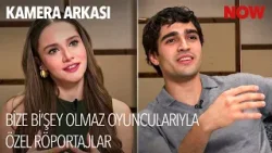 Orijinal Dizi Bize Bi’ Şey Olmaz Oyuncularıyla Keyifli Bir Sohbet Kamera Arkası'nda! ? Orijinal Dizi Bize Bi’ Şey Olmaz Oyuncularıyla Keyifli Bir Sohbet Kamera Arkası'nda! ?