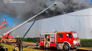 Deadly daylight Russian attack on shopping center in Zelenskyy's hometown