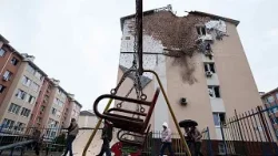 Quinze mortos em ataque russo "maciço": Kiev quer cessar-fogo na Páscoa Quinze mortos em ataque russo "maciço": Kiev quer cessar-fogo na Páscoa