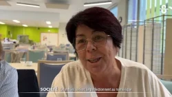 Seniors improve their digital skills