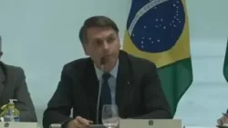 Em reunião com ministros, Bolsonaro fala sobre interferir na PF