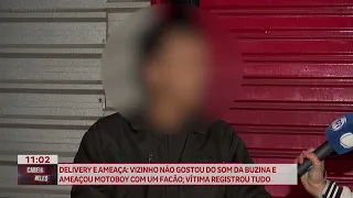 Neighbor upset by horn honking threatens delivery rider with a machete; victim records everything