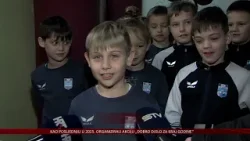 Mali osječki nogometaši Klinici za pedijatriju darovali dva televizora Mali osječki nogometaši Klinici za pedijatriju darovali dva televizora