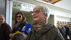 Pasqua, caro prezzi a Bari: "Agnello e verdure intoccabili. Qualche rinuncia, ma il pranzo si fa" Pasqua, caro prezzi a Bari: "Agnello e verdure intoccabili. Qualche rinuncia, ma il pranzo si fa"