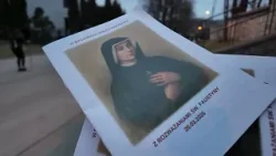 Po ulicach i polnymi drogami przeszli uczestnicy VI Byczyńskiej Drogi Krzyżowej Po ulicach i polnymi drogami przeszli uczestnicy VI Byczyńskiej Drogi Krzyżowej