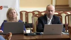 V Sesja Rady Powiatu Kłodzkiego: kluczowe decyzje i uhonorowanie strażaków