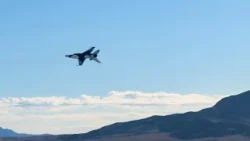 Thunderbirds and Snowbirds headline Sacramento airshow this weekend
