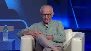 “Kemi jetuar 300 vjet brenda një jete”/ Marku rrëfen brezin mes komunizmit dhe tranzicionit